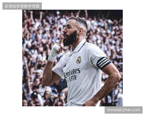 德尚排出主力框架演练进攻,奥利塞强势戴帽锁定胜局 德尚排出主力框架演练进攻,奥利塞强势戴帽锁定胜局